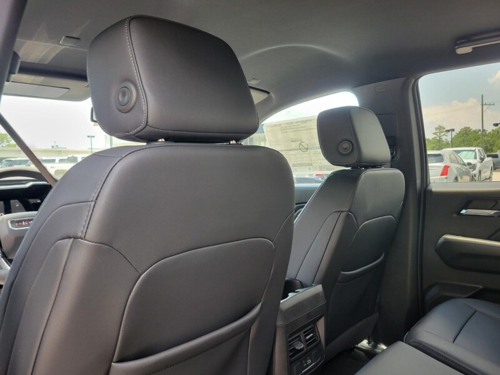 2026 GMC Canyon Crew Cab Short Box 2-Wheel Drive Elevation