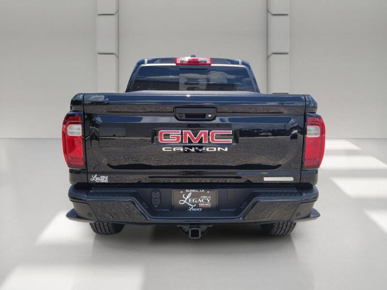 2026 GMC Canyon Crew Cab Short Box 2-Wheel Drive Elevation
