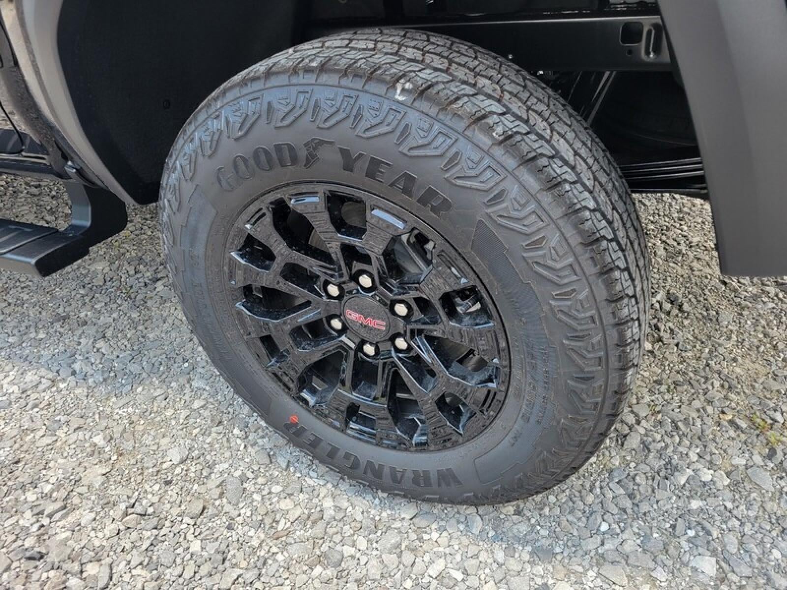 2026 GMC Canyon Crew Cab Short Box 2-Wheel Drive Elevation