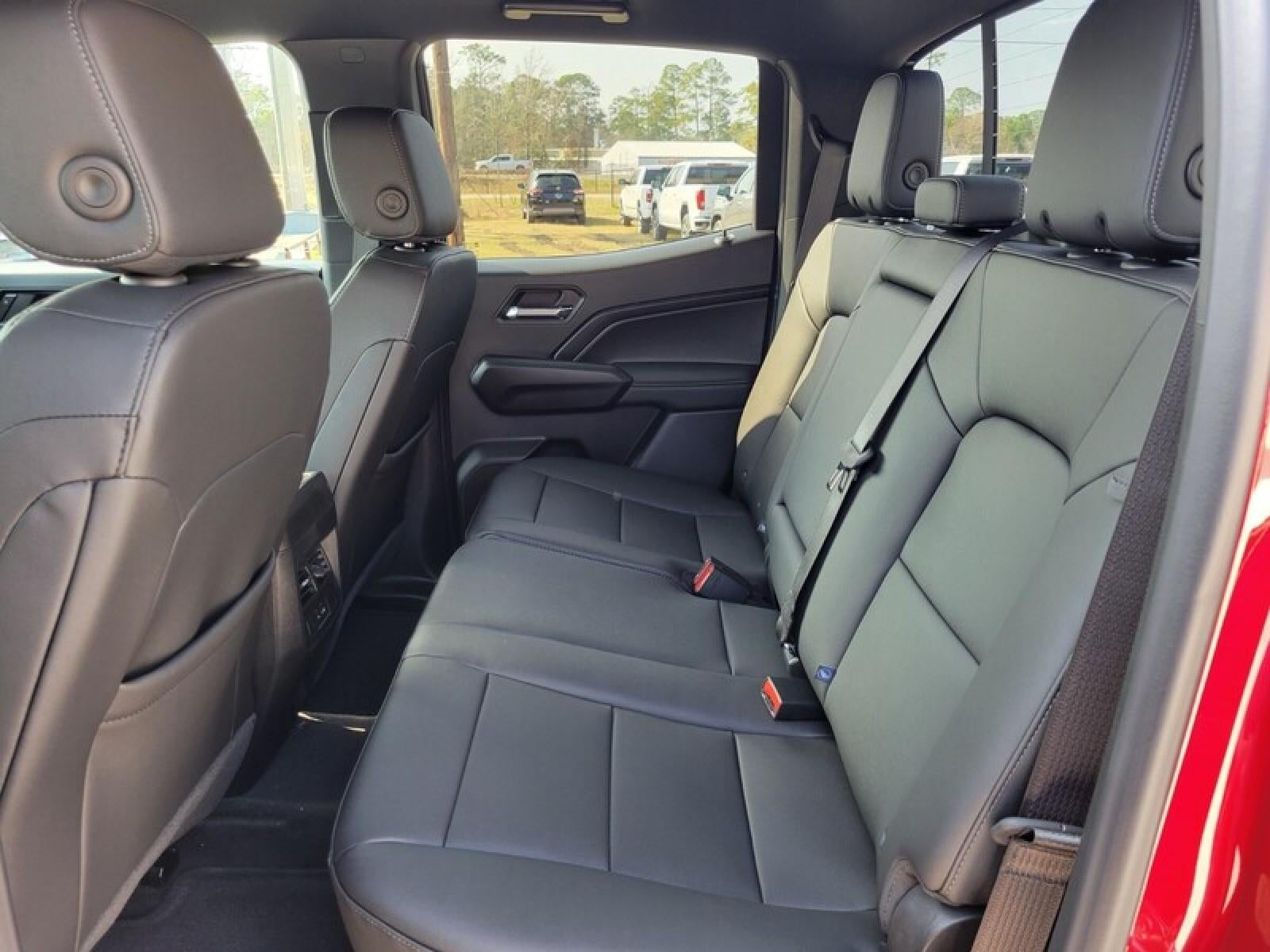 2026 GMC Canyon Crew Cab Short Box 2-Wheel Drive Elevation