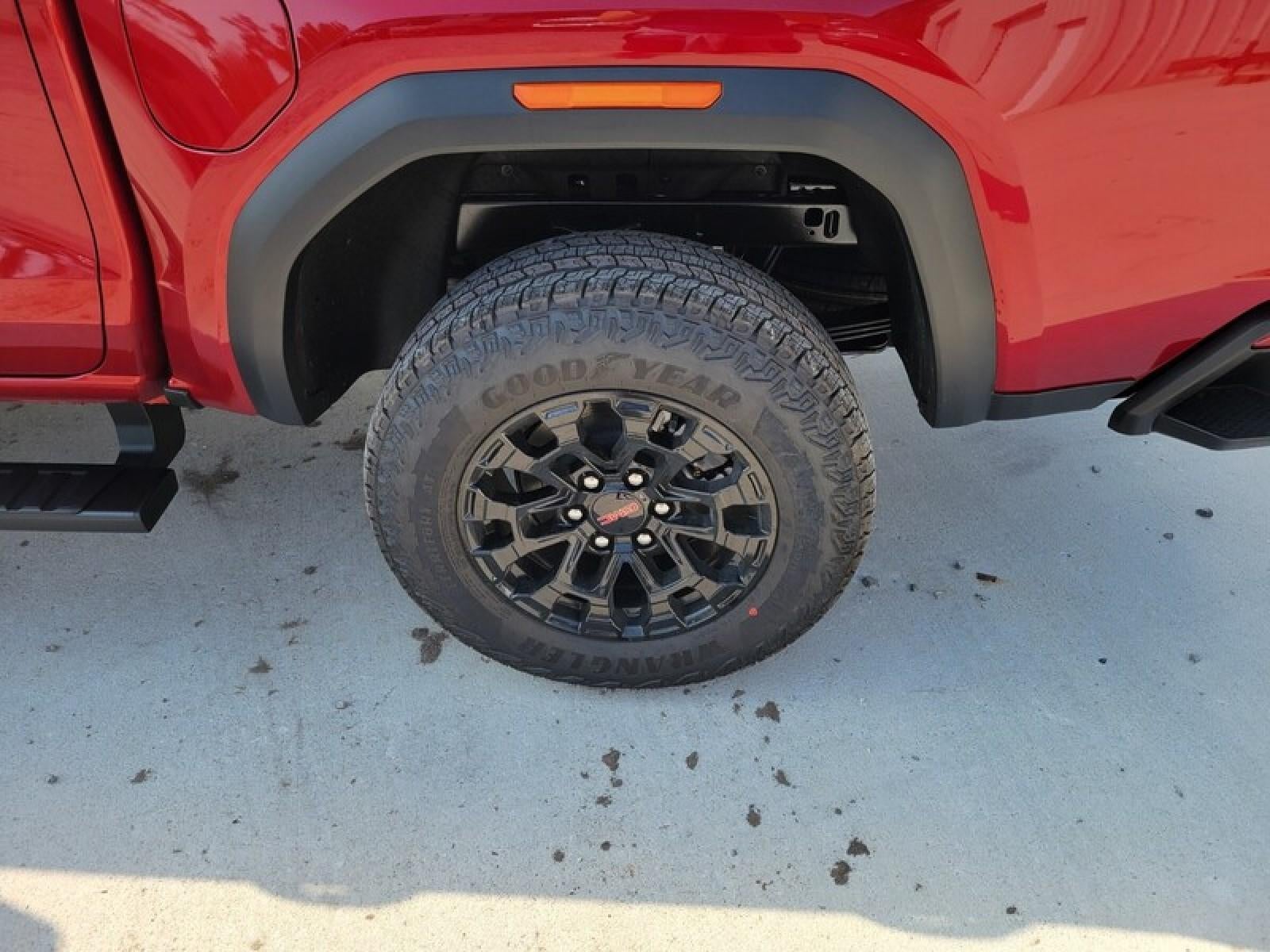 2026 GMC Canyon Crew Cab Short Box 2-Wheel Drive Elevation