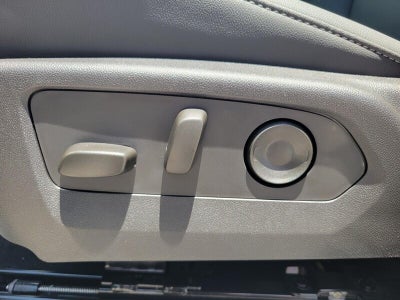 2026 GMC Canyon Crew Cab Short Box 2-Wheel Drive Elevation
