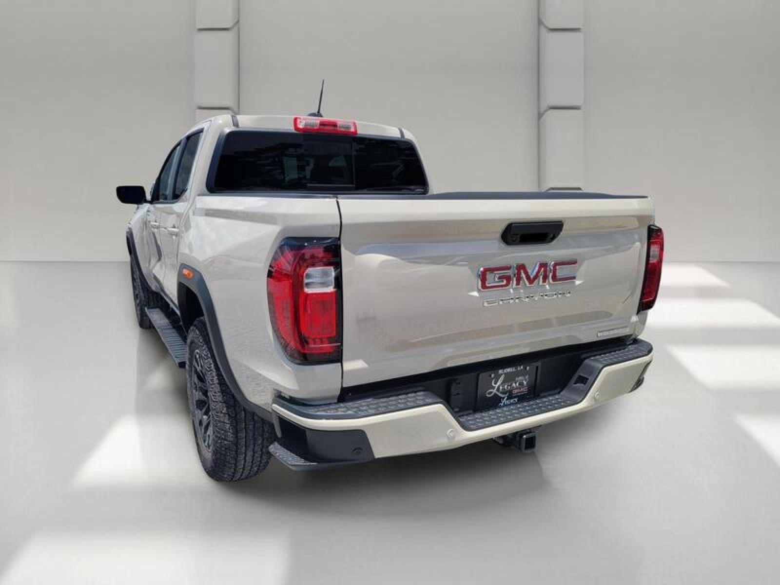 2026 GMC Canyon Crew Cab Short Box 2-Wheel Drive Elevation