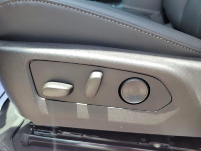 2026 GMC Canyon Crew Cab Short Box 2-Wheel Drive Elevation