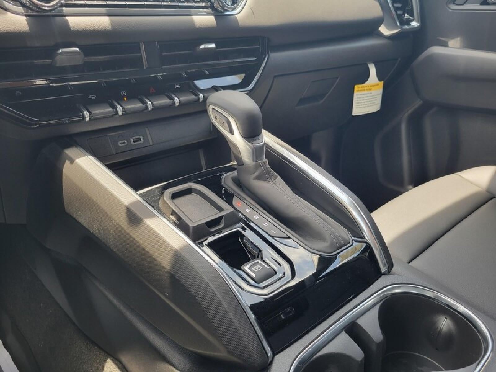 2026 GMC Canyon Crew Cab Short Box 2-Wheel Drive Elevation