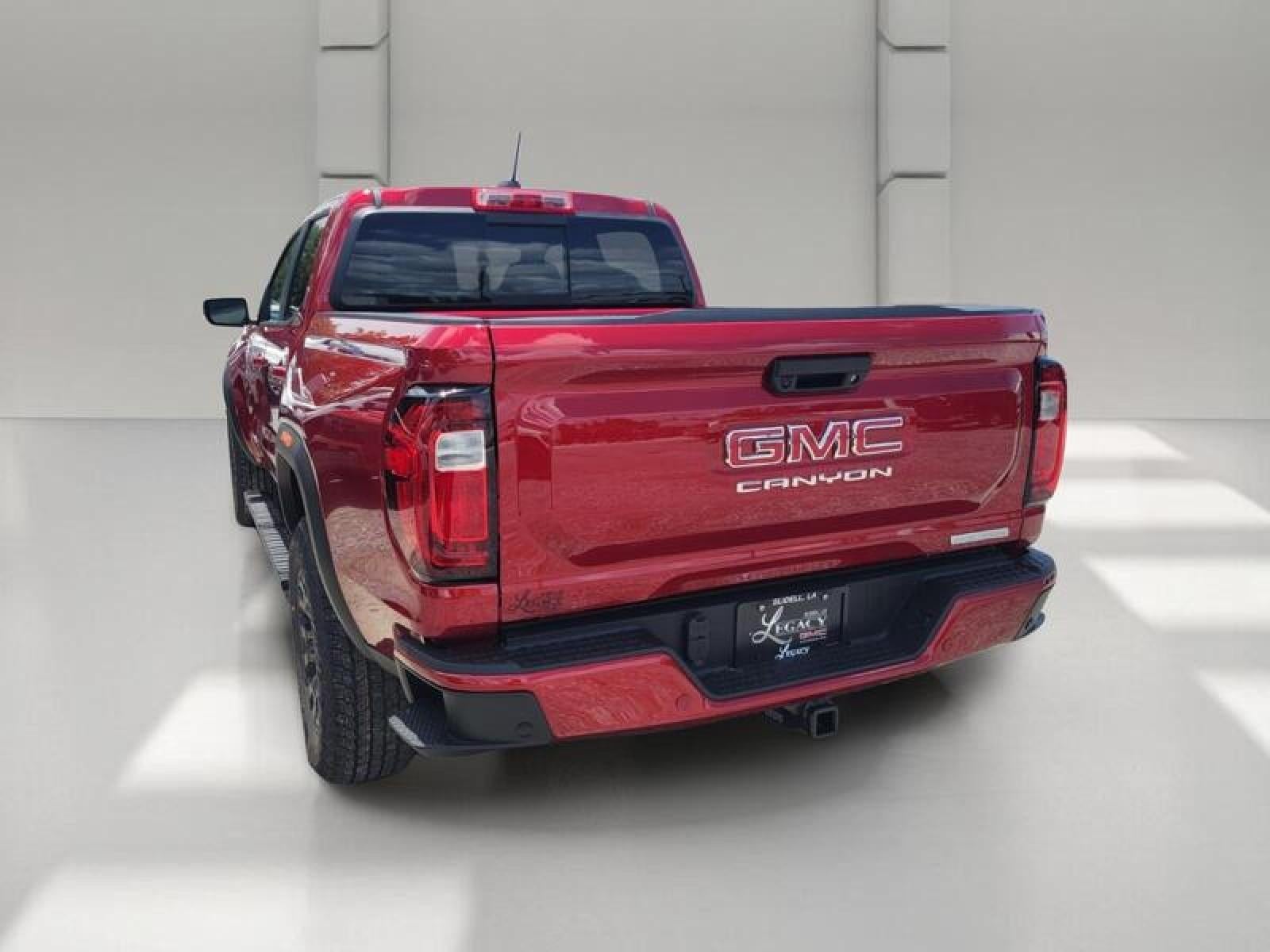 2026 GMC Canyon Crew Cab Short Box 2-Wheel Drive Elevation