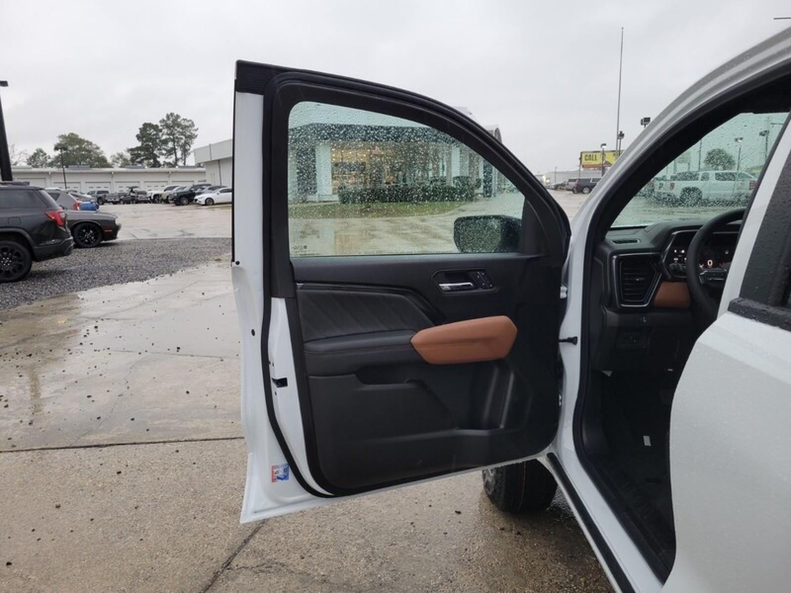 2026 GMC Canyon Crew Cab Short Box 4-Wheel Drive AT4