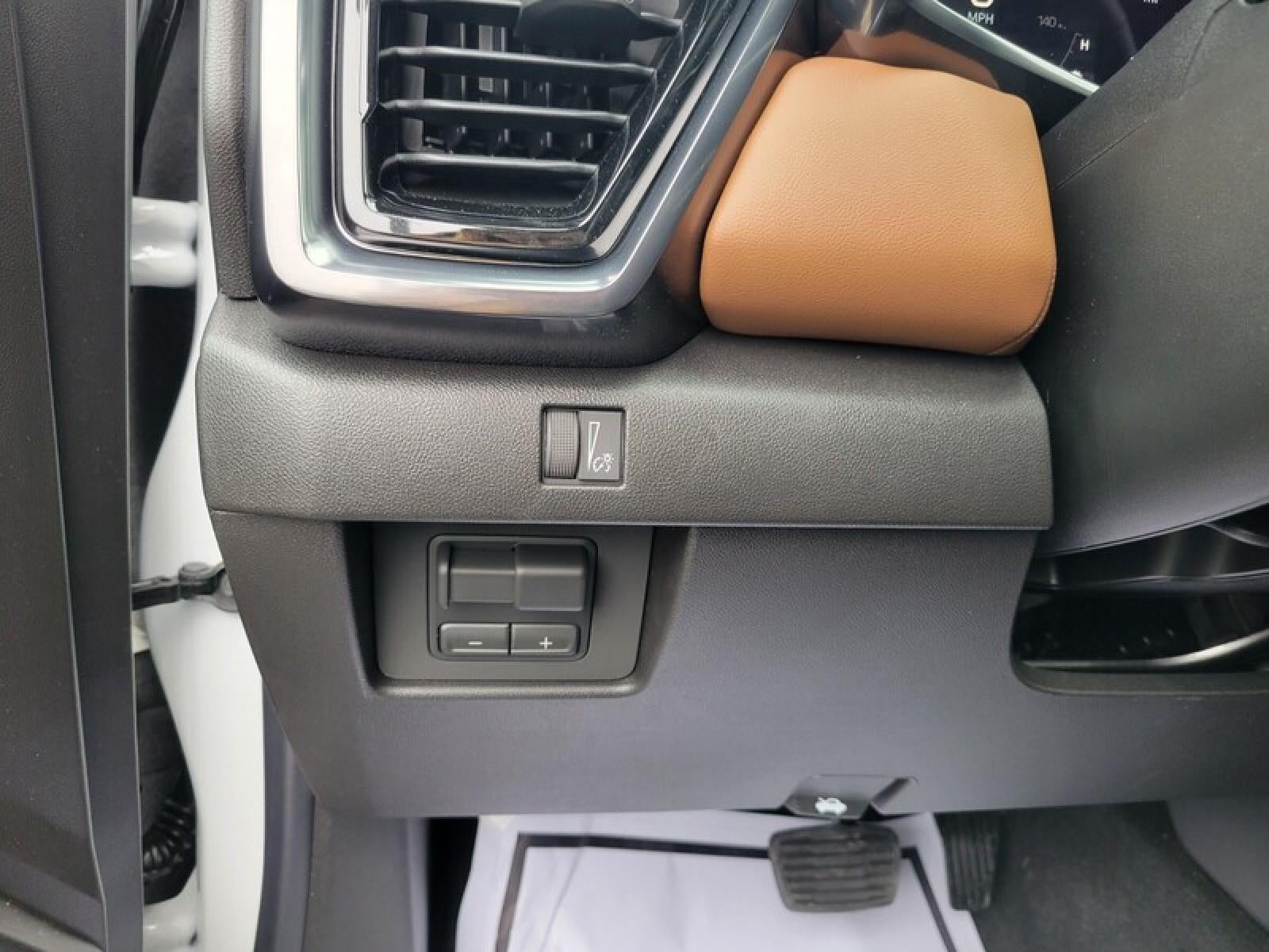 2026 GMC Canyon Crew Cab Short Box 4-Wheel Drive AT4