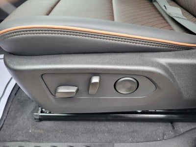 2026 GMC Canyon Crew Cab Short Box 4-Wheel Drive AT4