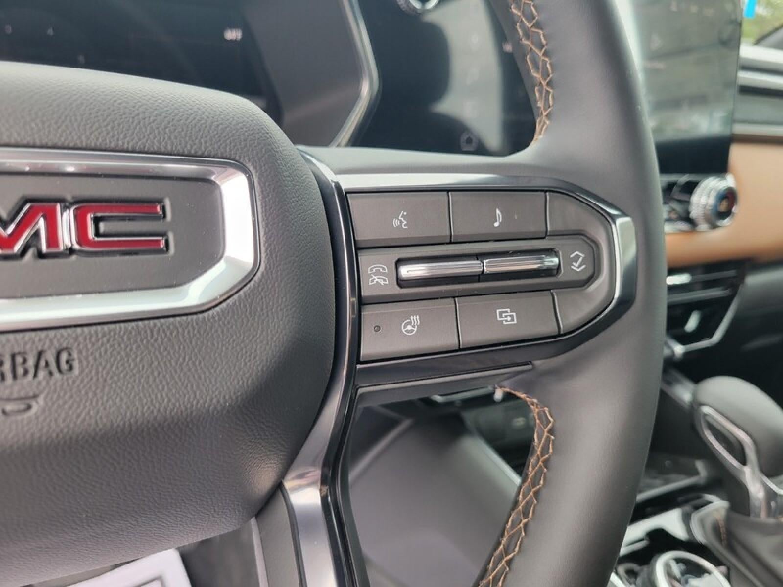 2026 GMC Canyon Crew Cab Short Box 4-Wheel Drive AT4