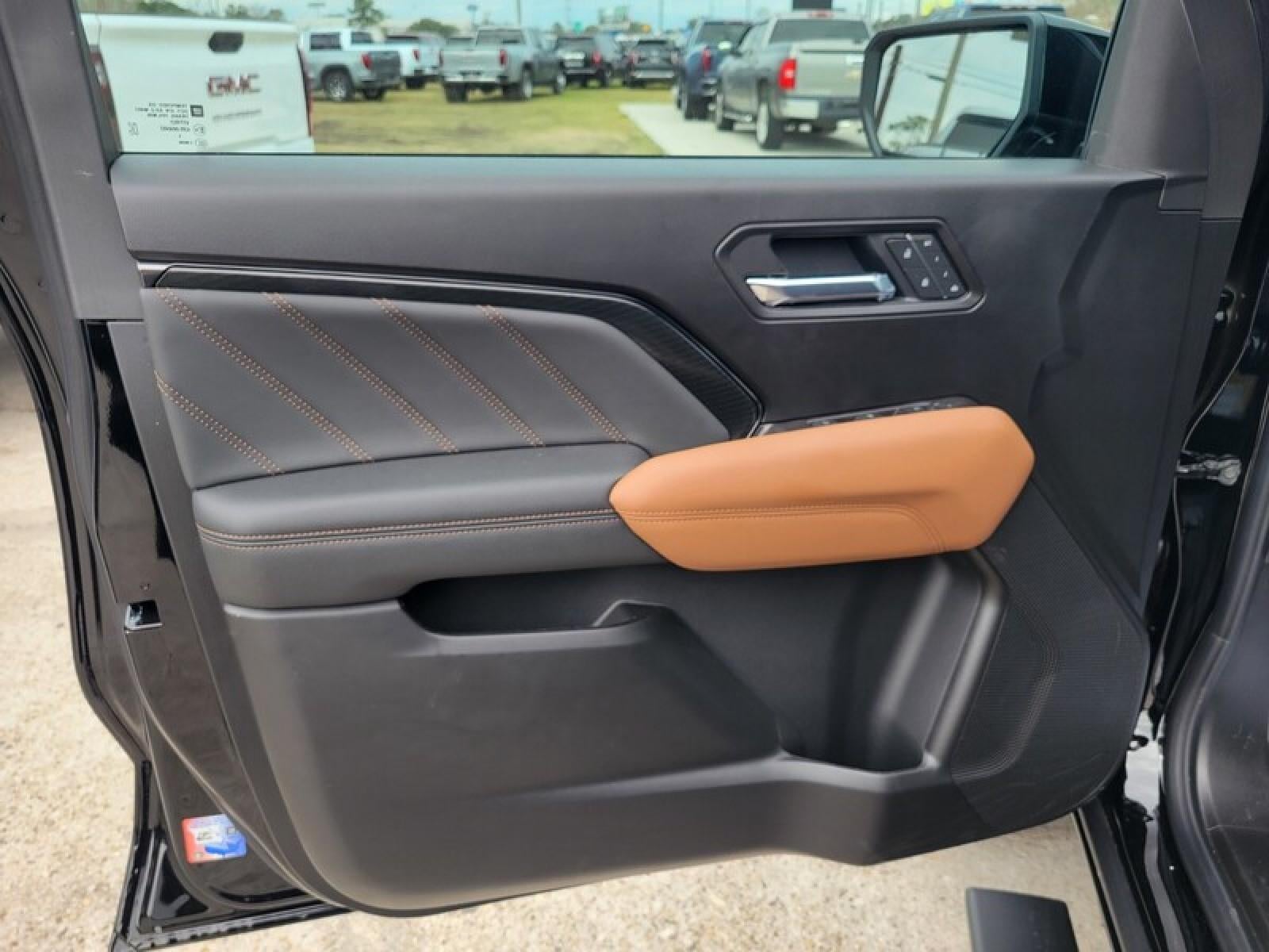 2026 GMC Canyon Crew Cab Short Box 4-Wheel Drive AT4