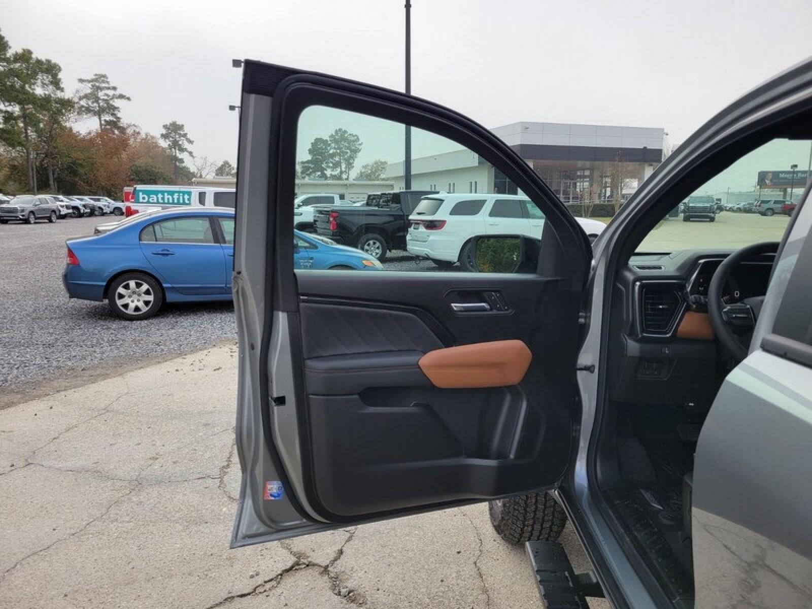 2026 GMC Canyon Crew Cab Short Box 4-Wheel Drive AT4