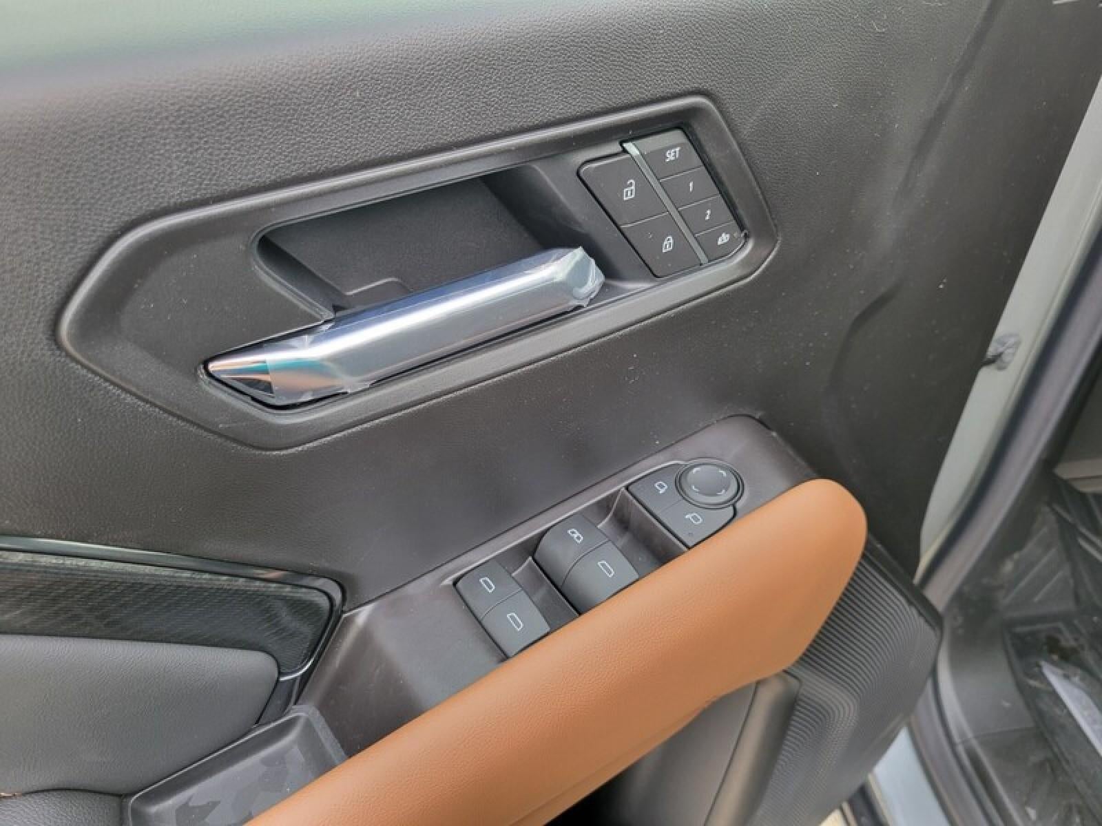 2026 GMC Canyon Crew Cab Short Box 4-Wheel Drive AT4