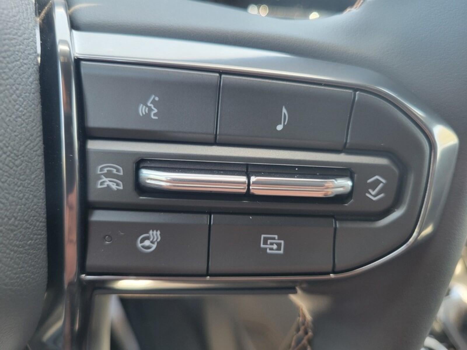 2026 GMC Canyon Crew Cab Short Box 4-Wheel Drive AT4