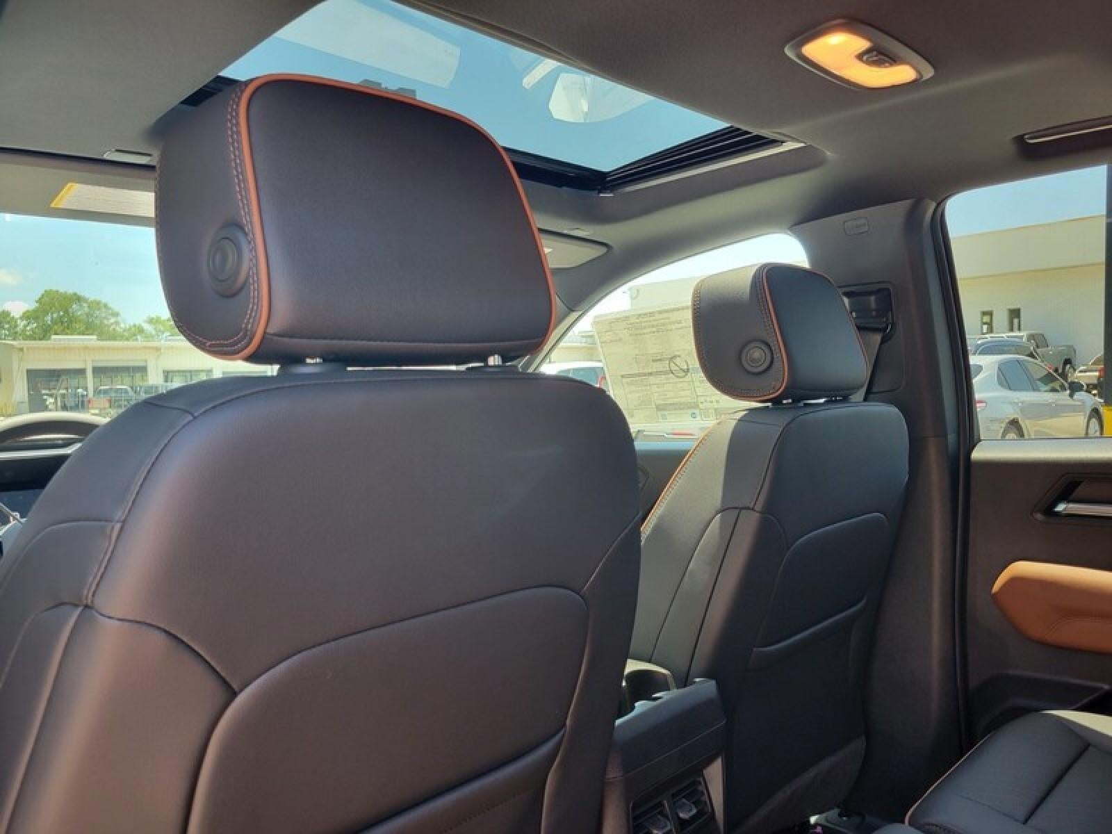 2026 GMC Canyon Crew Cab Short Box 4-Wheel Drive AT4