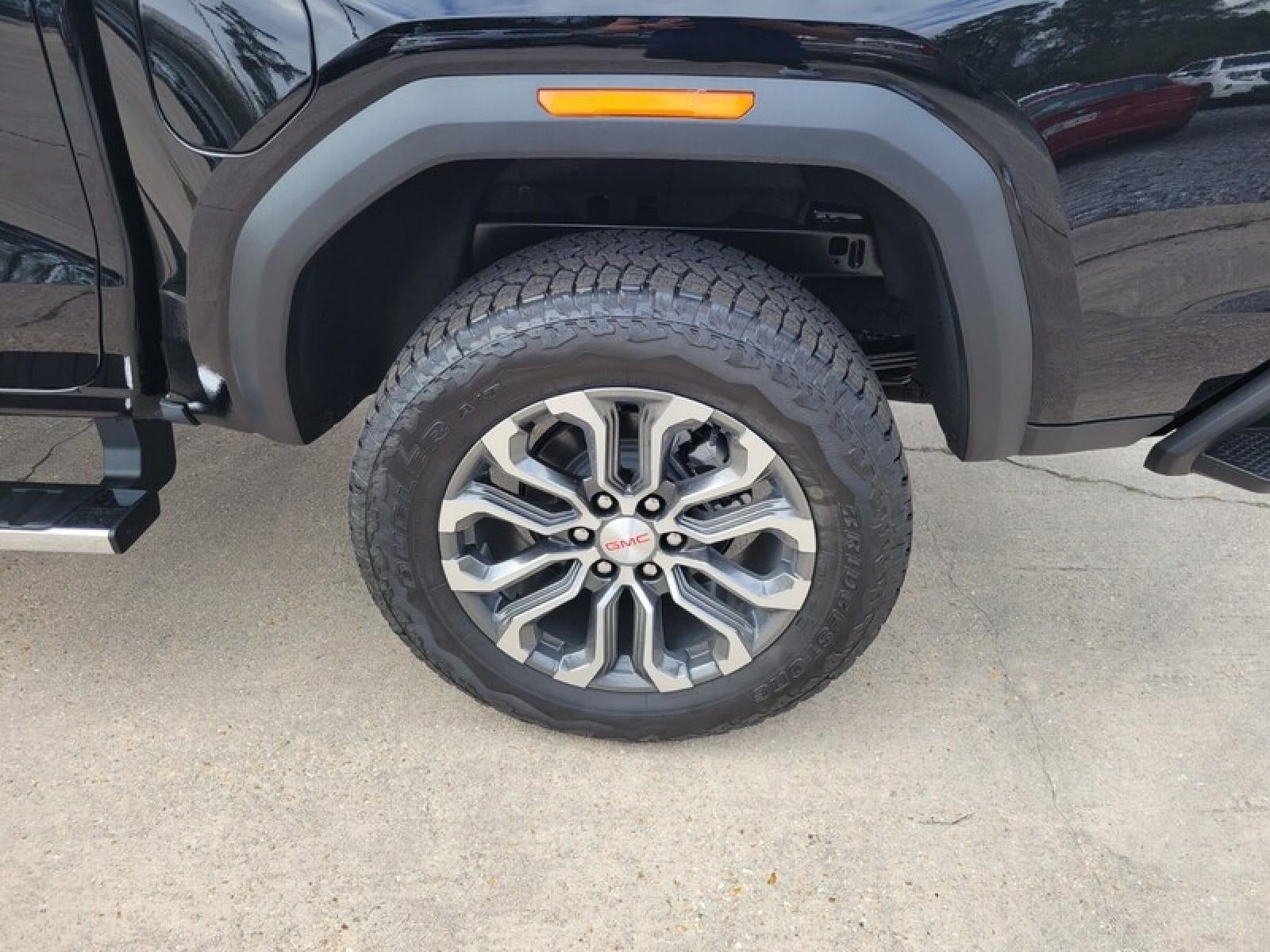 2026 GMC Canyon Crew Cab Short Box 4-Wheel Drive Denali