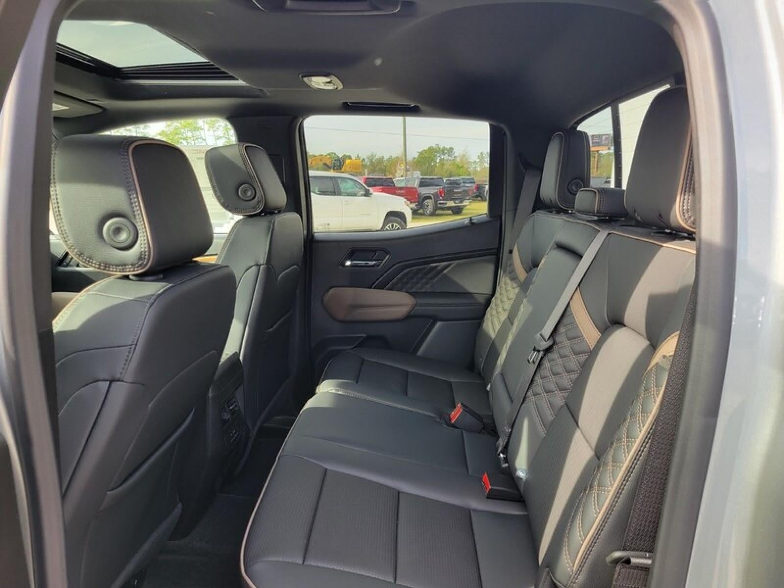 2026 GMC Canyon Crew Cab Short Box 4-Wheel Drive Denali