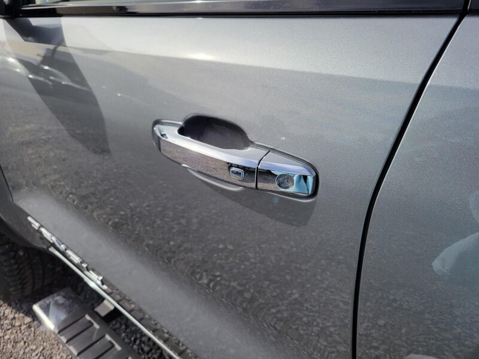 2026 GMC Canyon Crew Cab Short Box 4-Wheel Drive Denali