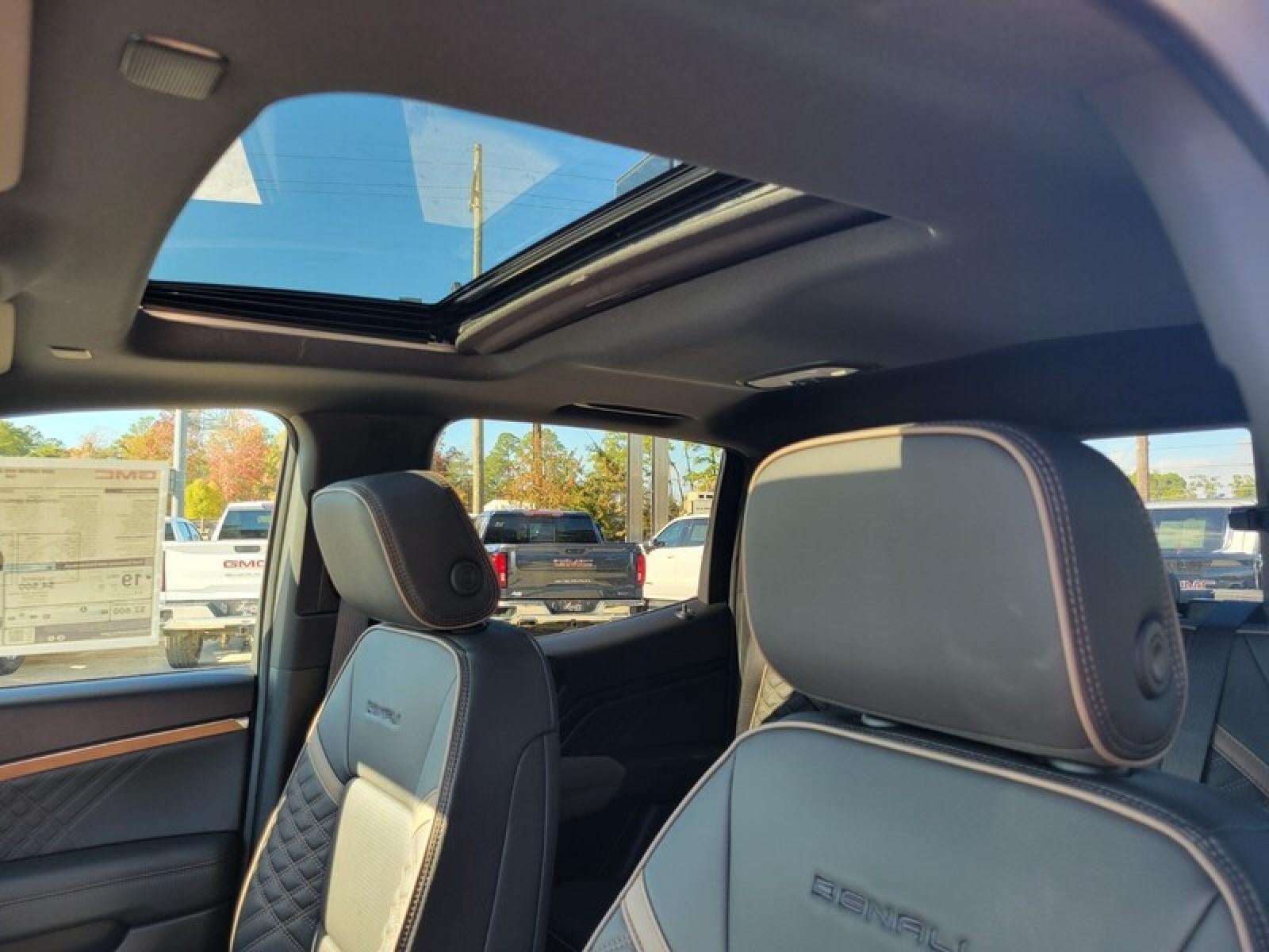 2026 GMC Canyon Crew Cab Short Box 4-Wheel Drive Denali