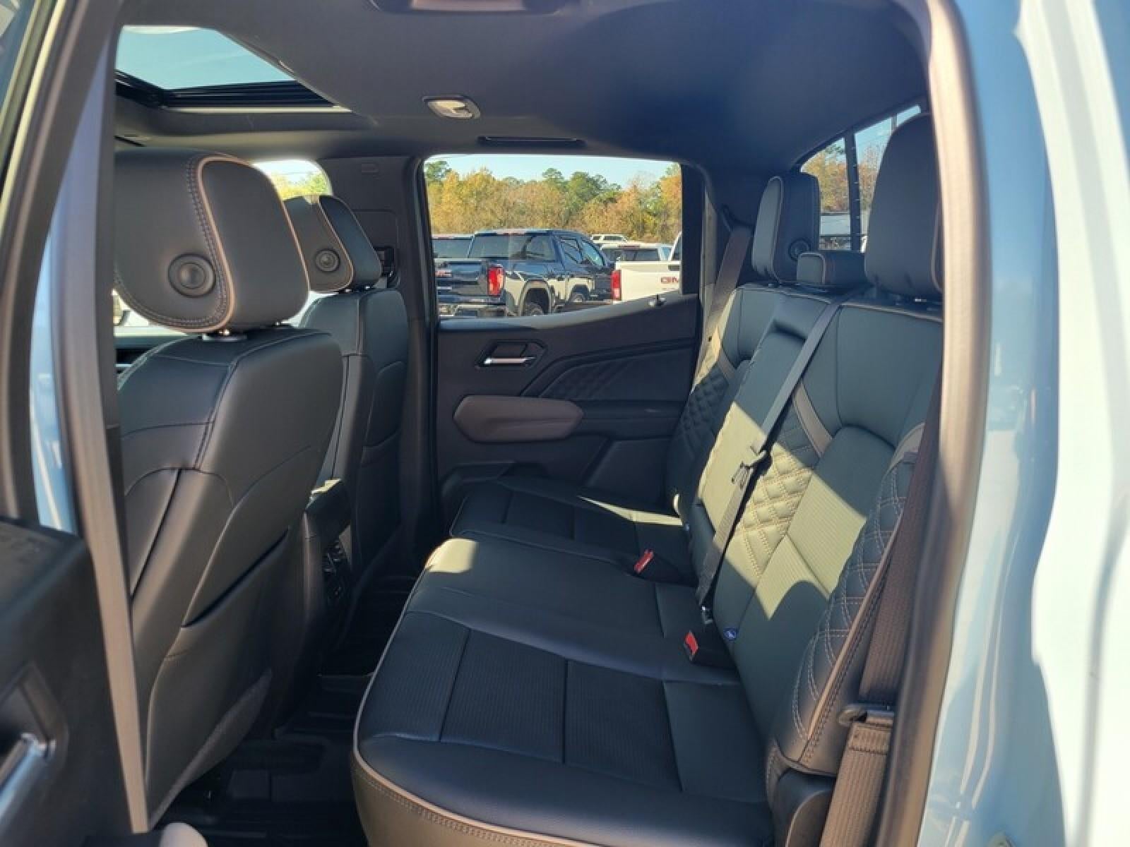 2026 GMC Canyon Crew Cab Short Box 4-Wheel Drive Denali