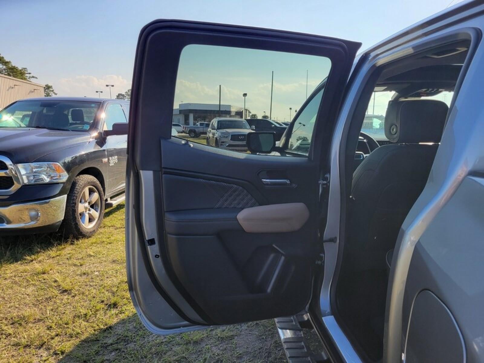 2026 GMC Canyon Crew Cab Short Box 4-Wheel Drive Denali