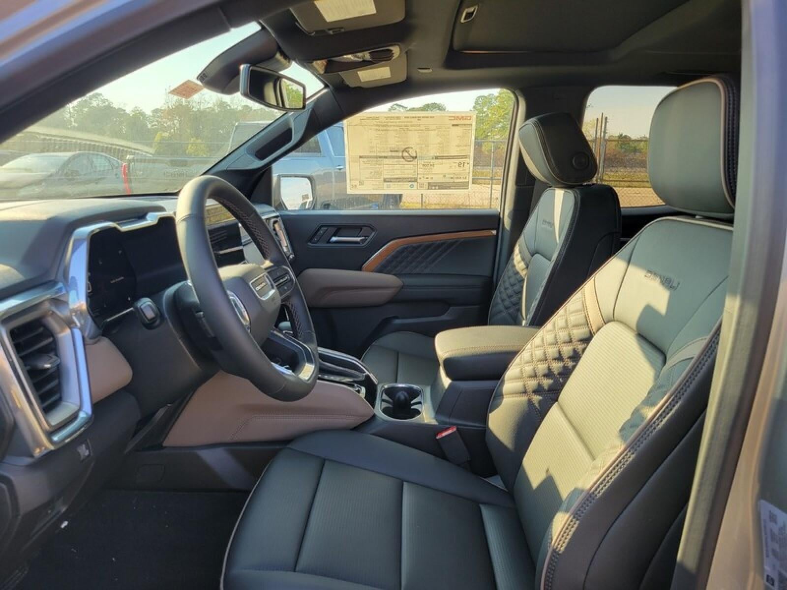 2026 GMC Canyon Crew Cab Short Box 4-Wheel Drive Denali