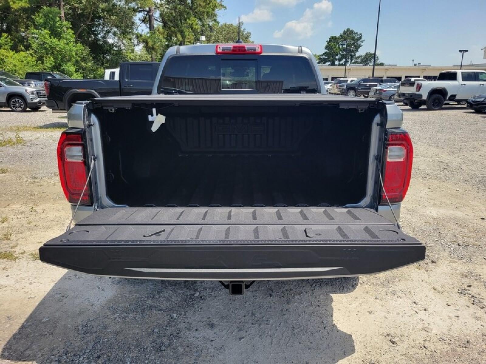 2026 GMC Canyon Crew Cab Short Box 4-Wheel Drive Denali