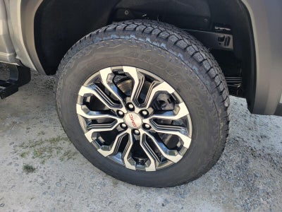 2026 GMC Canyon Crew Cab Short Box 4-Wheel Drive Denali