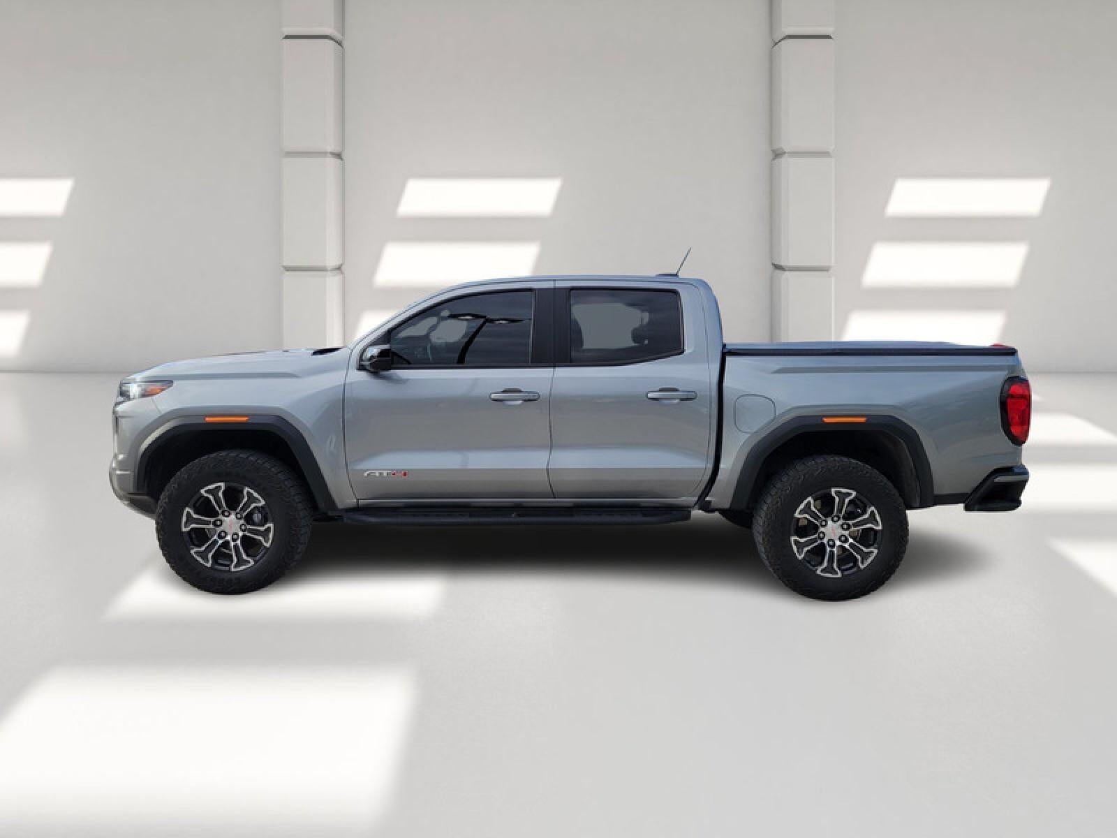 2023 GMC Canyon AT4