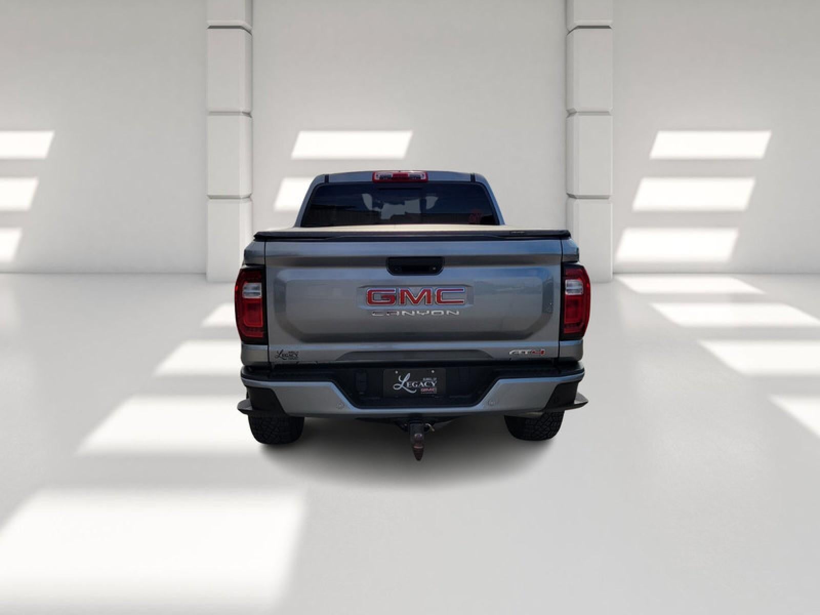 2023 GMC Canyon AT4
