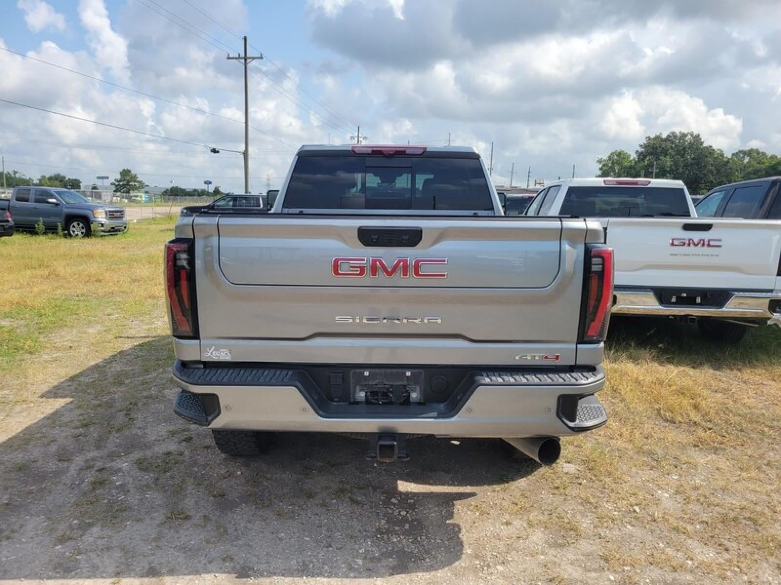 2021 GMC Sierra 1500 AT4