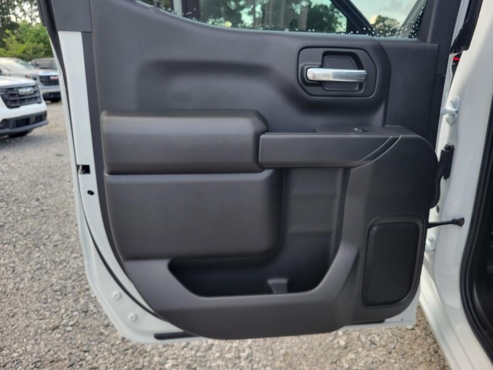 2026 GMC Sierra 1500 Crew Cab Short Box 2-Wheel Drive Pro