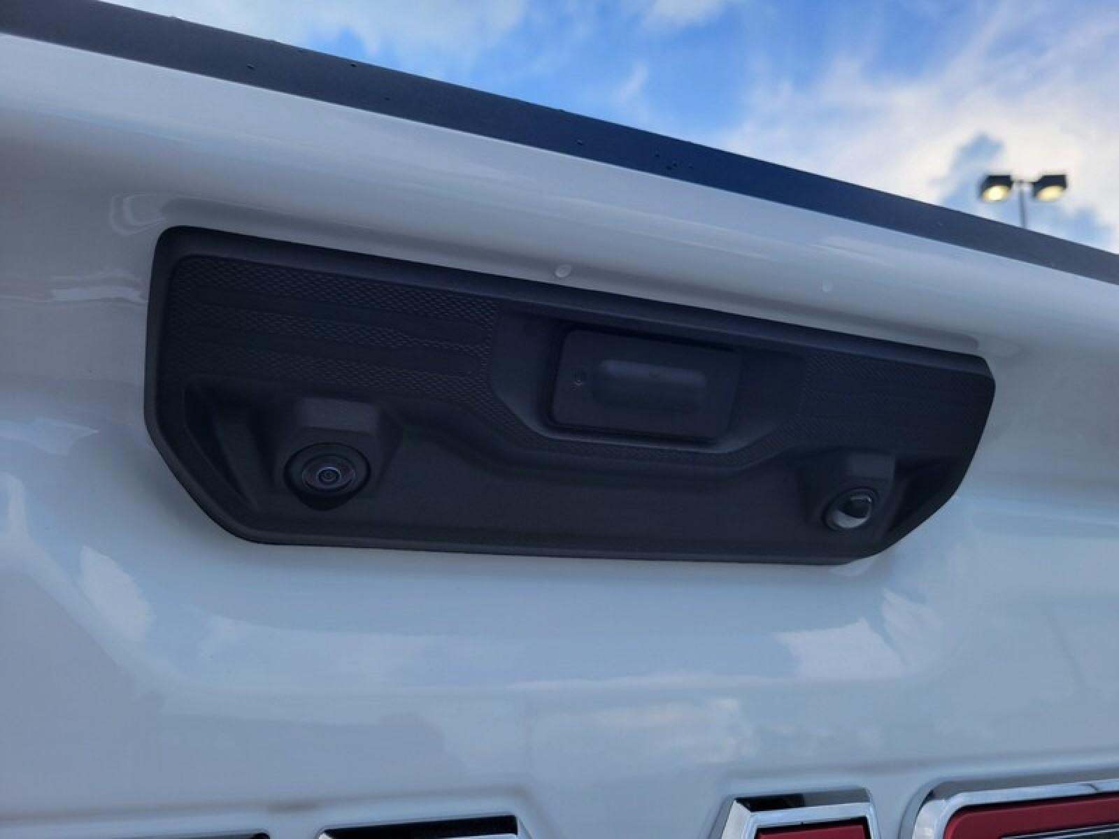 2026 GMC Sierra 1500 Crew Cab Short Box 2-Wheel Drive Pro