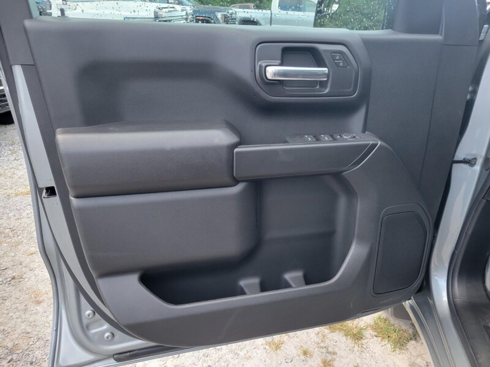 2026 GMC Sierra 1500 Crew Cab Short Box 2-Wheel Drive Pro