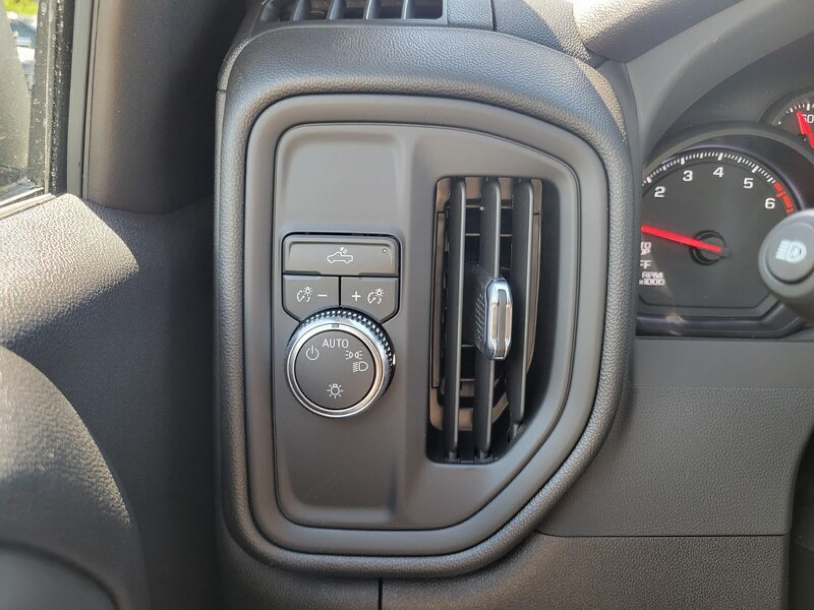 2026 GMC Sierra 1500 Crew Cab Short Box 2-Wheel Drive Pro