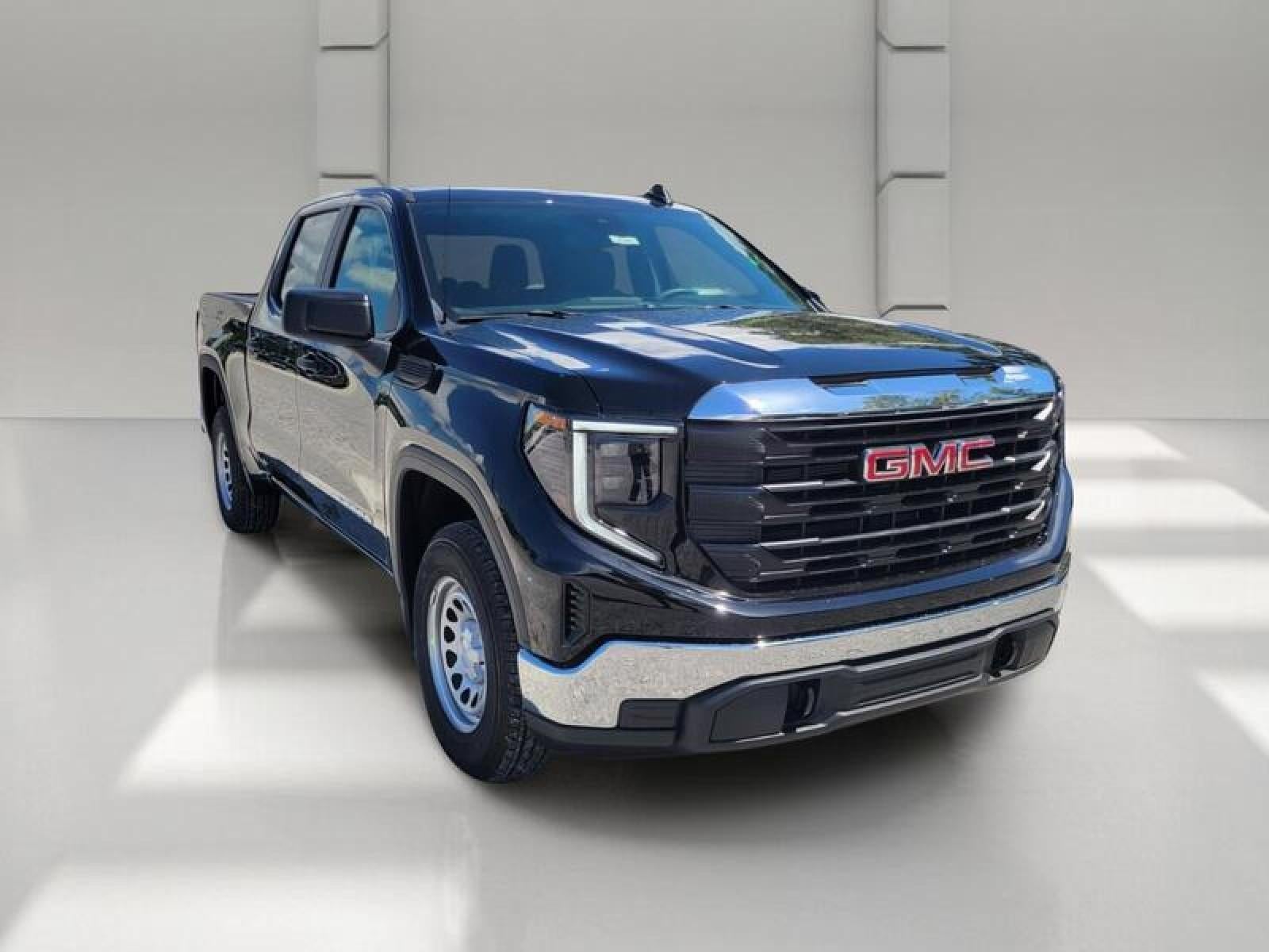 2026 GMC Sierra 1500 Crew Cab Short Box 2-Wheel Drive Pro