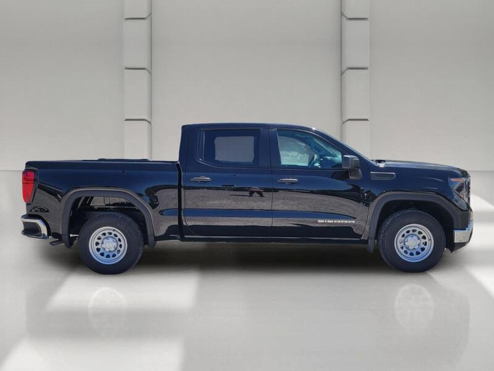 2026 GMC Sierra 1500 Crew Cab Short Box 2-Wheel Drive Pro