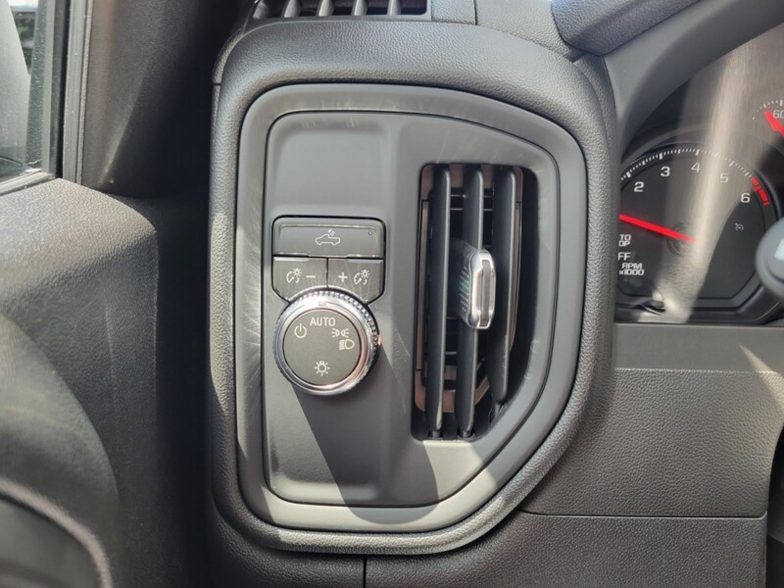 2026 GMC Sierra 1500 Crew Cab Short Box 2-Wheel Drive Pro