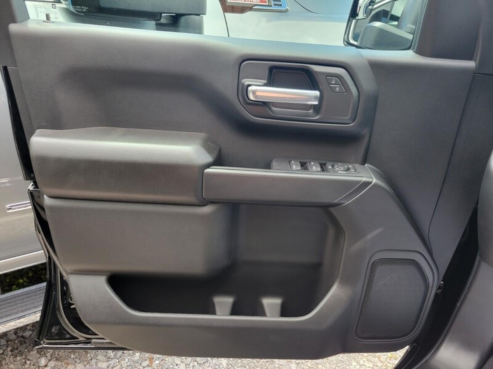 2026 GMC Sierra 1500 Crew Cab Short Box 2-Wheel Drive Pro
