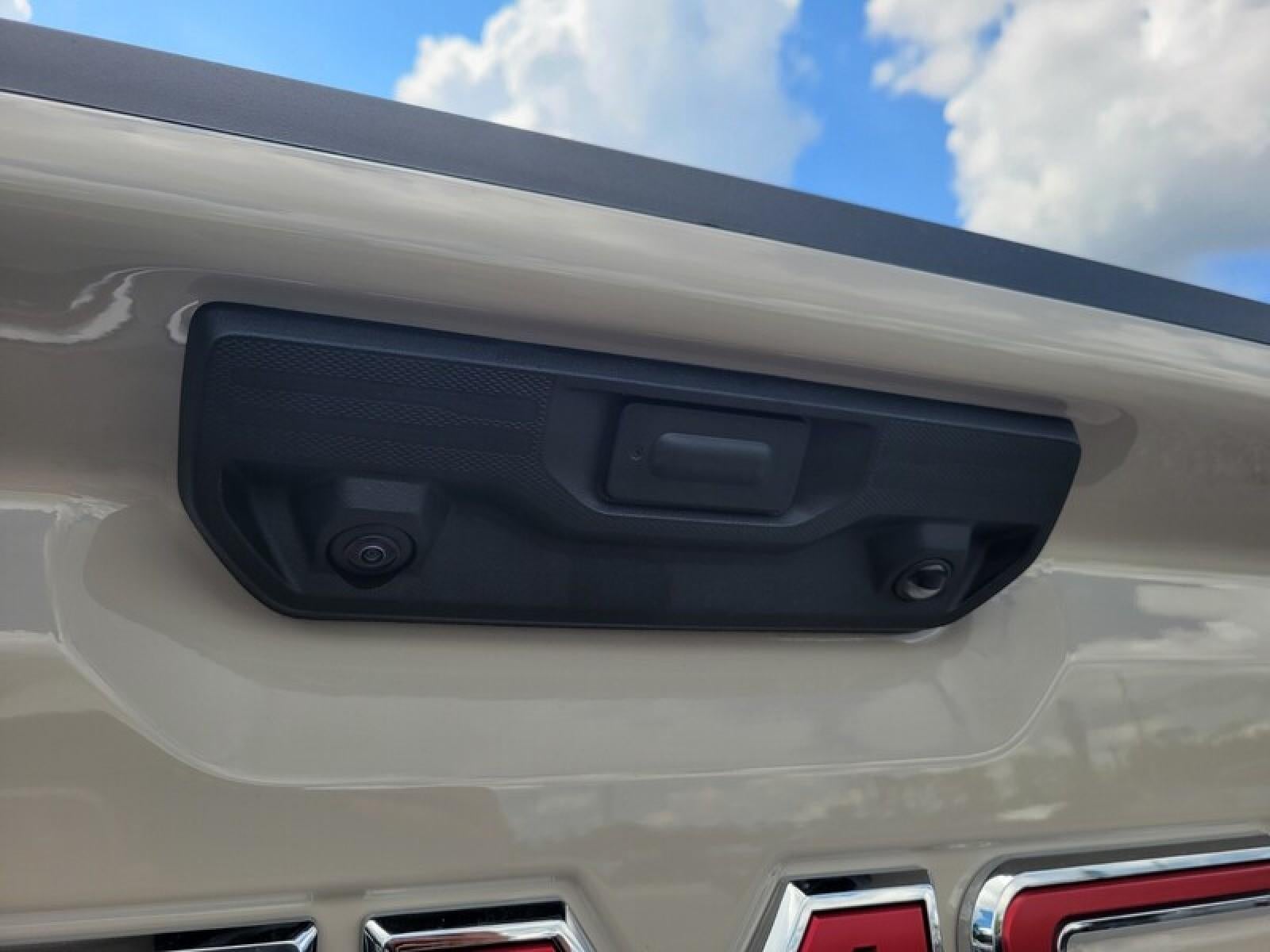 2026 GMC Sierra 1500 Crew Cab Short Box 2-Wheel Drive Pro