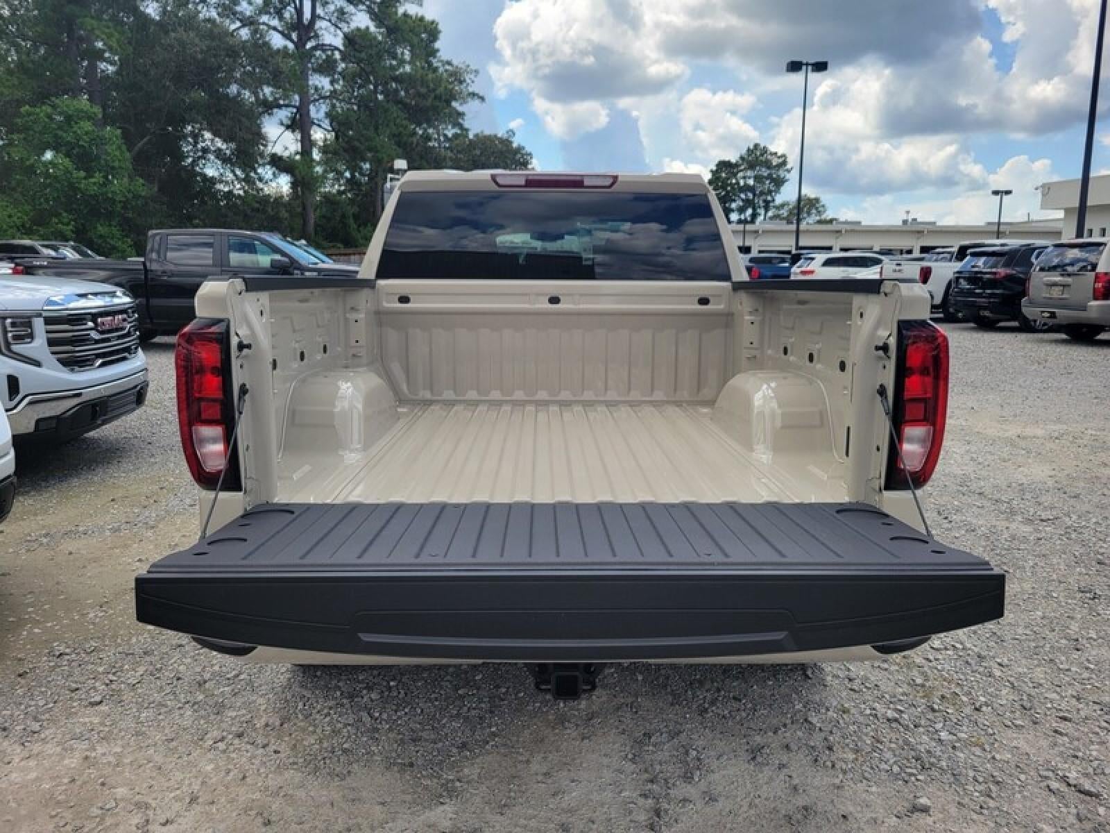 2026 GMC Sierra 1500 Crew Cab Short Box 2-Wheel Drive Pro