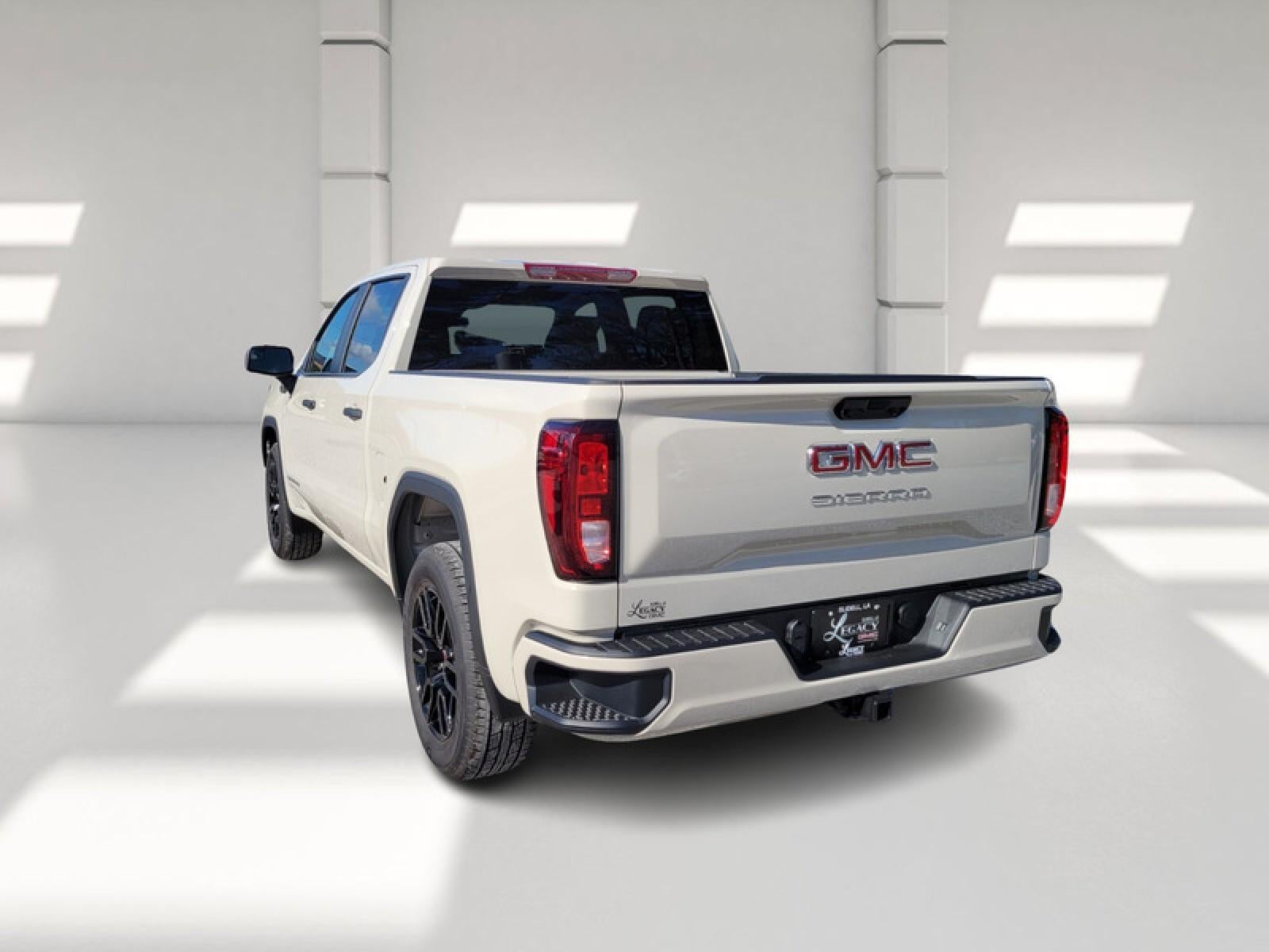 2026 GMC Sierra 1500 Crew Cab Short Box 2-Wheel Drive Pro