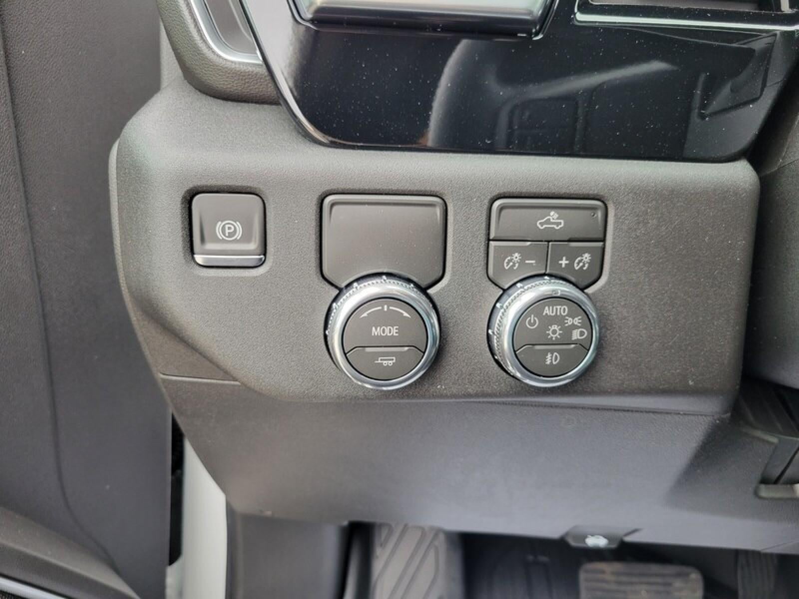 2026 GMC Sierra 1500 Crew Cab Short Box 2-Wheel Drive Elevation