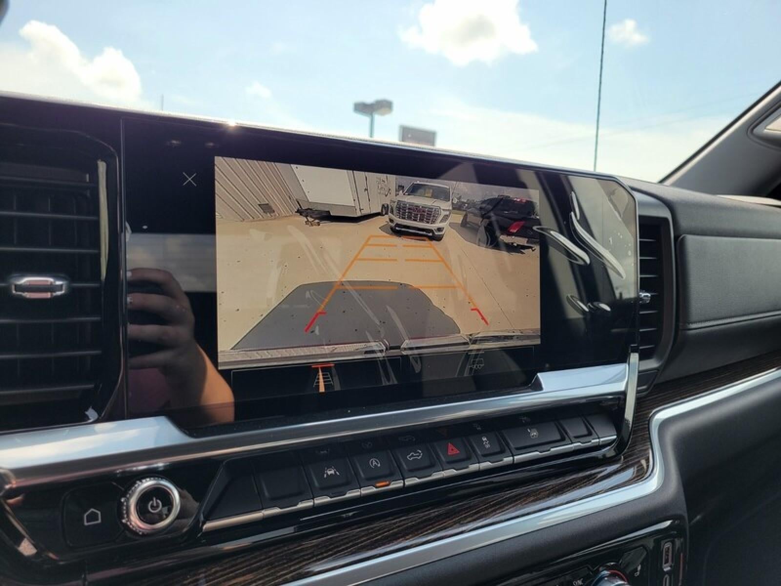 2026 GMC Sierra 1500 Crew Cab Short Box 2-Wheel Drive Elevation