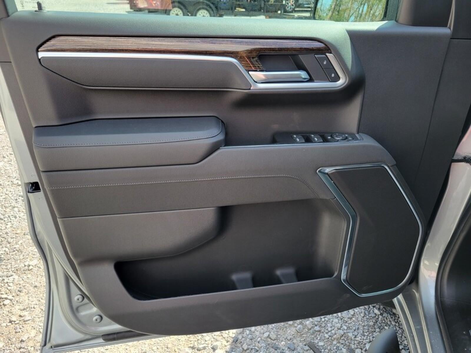 2026 GMC Sierra 1500 Crew Cab Short Box 2-Wheel Drive Elevation