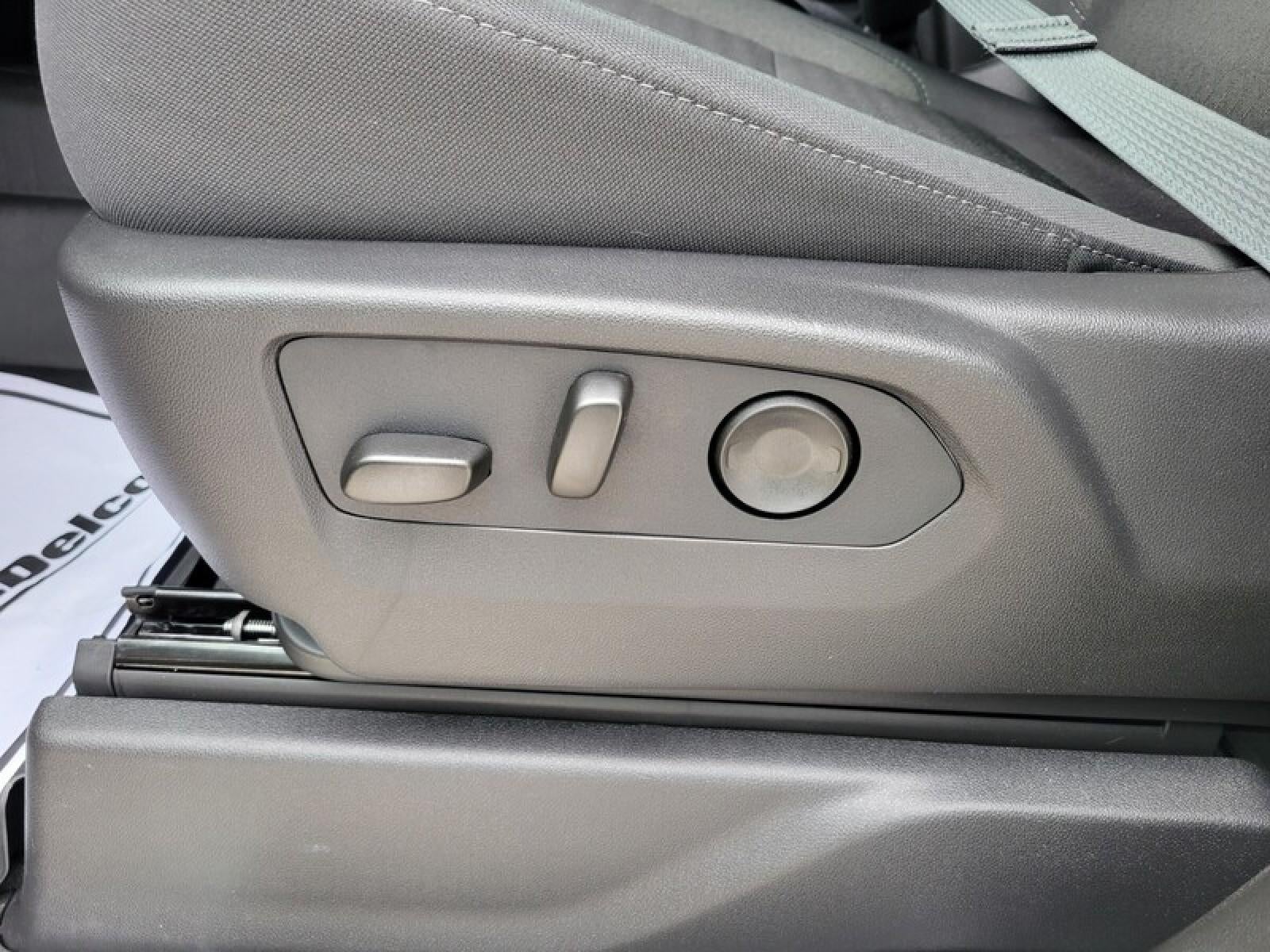 2026 GMC Sierra 1500 Crew Cab Short Box 2-Wheel Drive Elevation