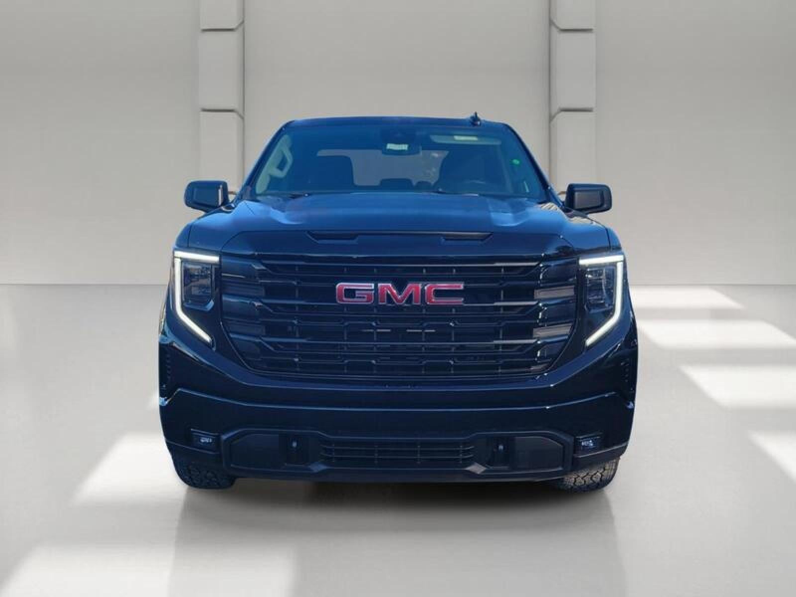 2026 GMC Sierra 1500 Crew Cab Short Box 2-Wheel Drive Elevation