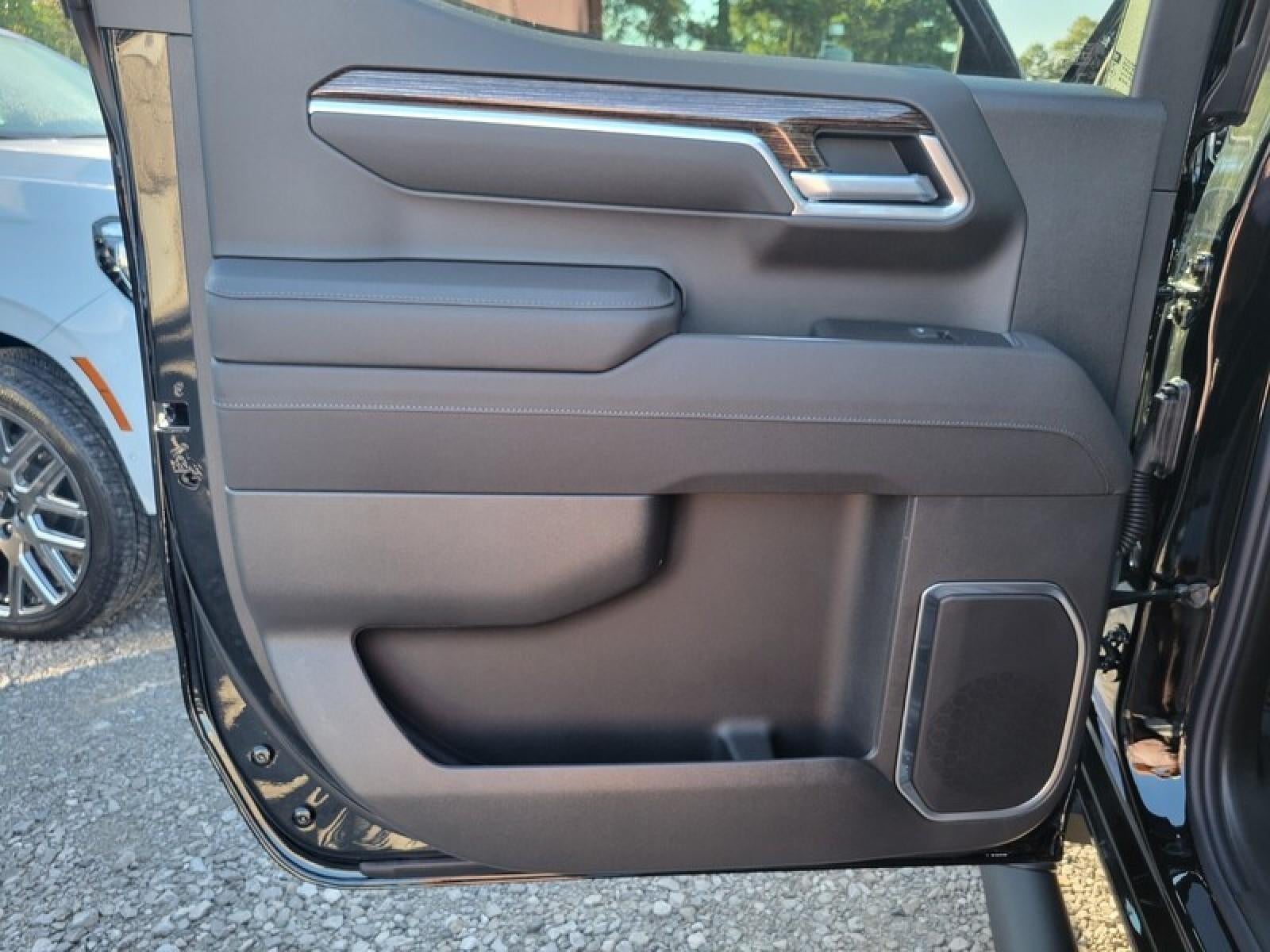 2026 GMC Sierra 1500 Crew Cab Short Box 2-Wheel Drive Elevation