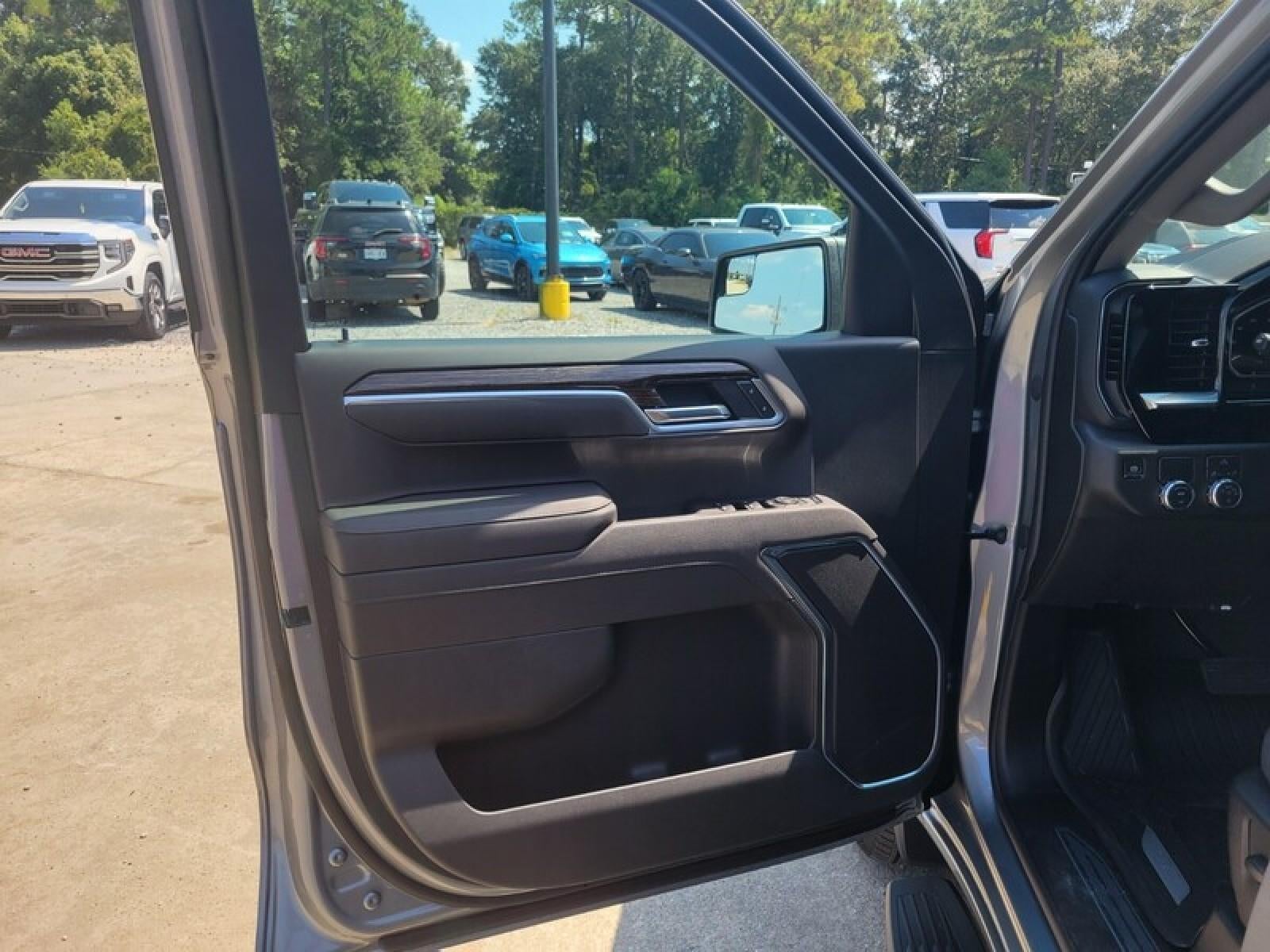 2026 GMC Sierra 1500 Crew Cab Short Box 2-Wheel Drive Elevation