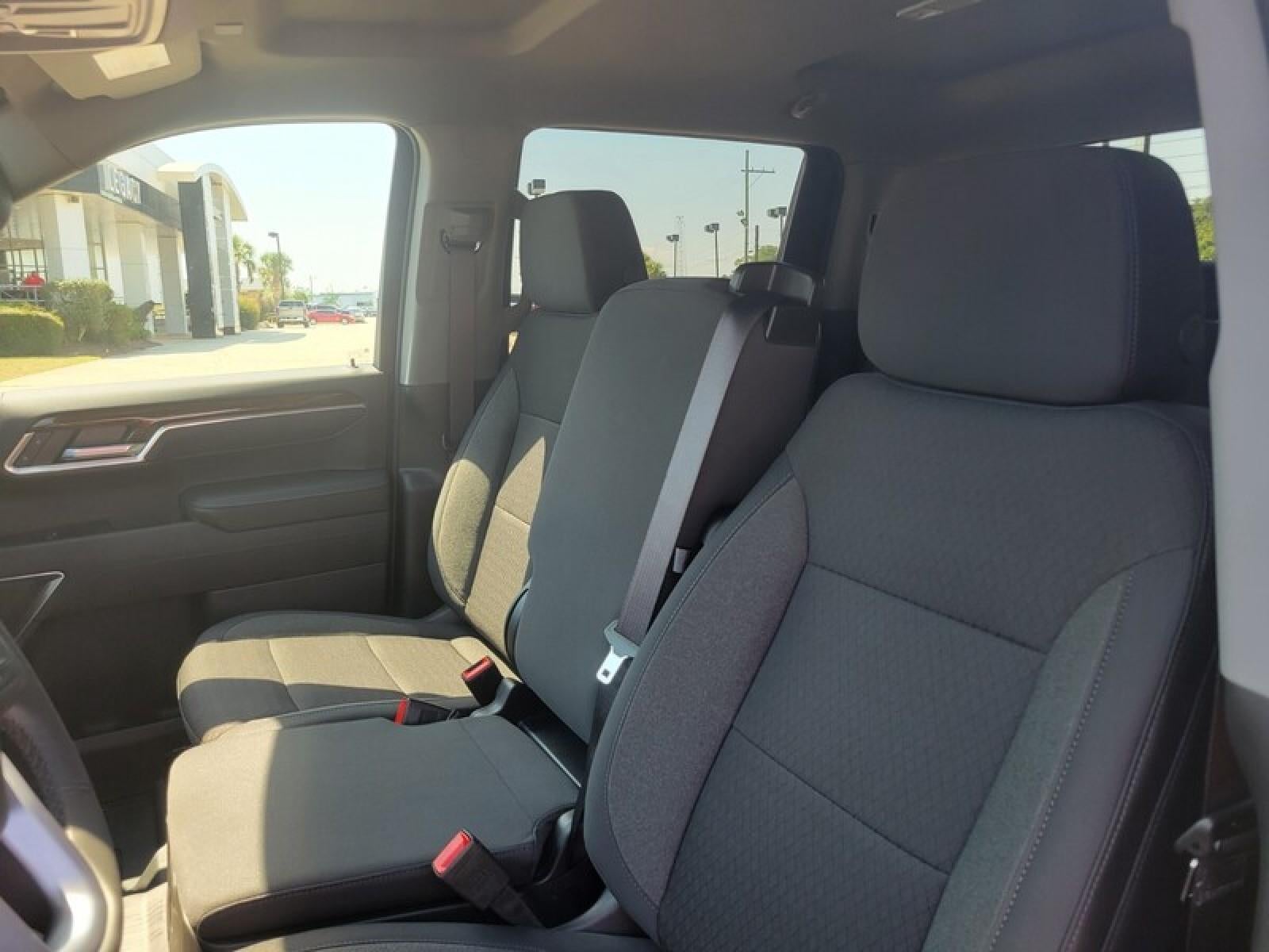 2026 GMC Sierra 1500 Crew Cab Short Box 2-Wheel Drive Elevation